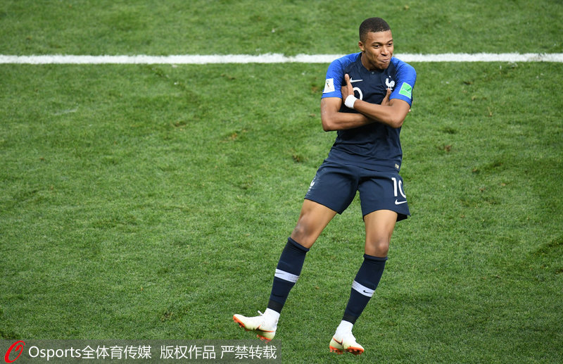 今日赛事柔光瞬间